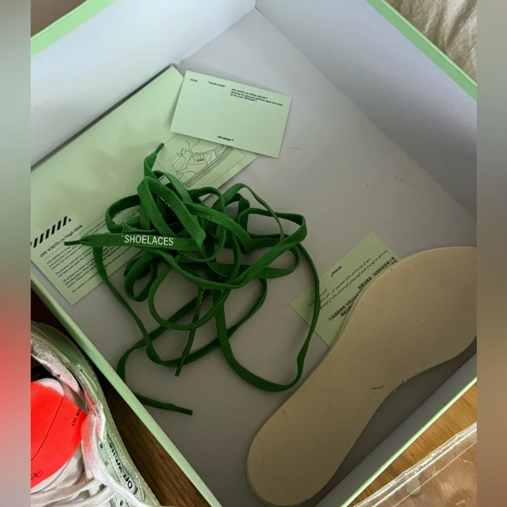 3.0 OFF WHITE SNEAKERS - Picture 5 of 7